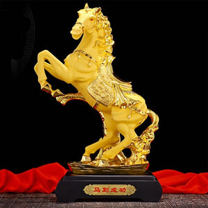 WEALTH GOLDEN VICTORY HORSE SIGNIFIES WEALTH, STRENGTH, SUCCESS